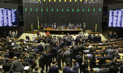 Câmara aprova MP que muda modelo de análise de benefício do INSS