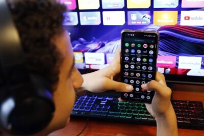 Consulta pública sobre regulação de redes sociais vai até o dia 17