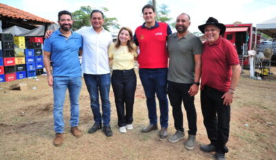 Iracema Vale visita a 33ª edição da Vaquejada de Colinas e destaca importância do evento