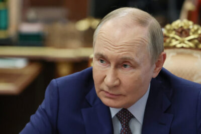 Irã discute com a Rússia seu programa nuclear antes de reunião com europeus