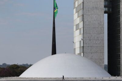“É polêmico, mas vai à votação”, diz relator do marco ambiental