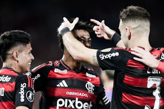 Em noite de vaias, Flamengo abre vantagem mínima contra o Internacional na Libertadores