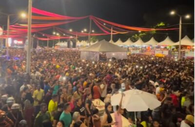 Mais de 50 mil pessoas em plena segunda-feira de Carnaval em Barra do Corda