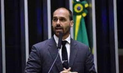 Virou guerra ! Filho de Bolsonaro esculhamba Alexandre de Morais e a polícia federal