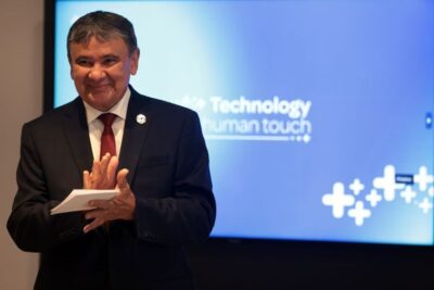 Educação e Bolsa Família ajudaram país a reduzir fome, avalia ministro