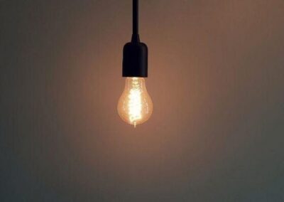 O novo plano do Congresso para aumentar a sua conta de luz