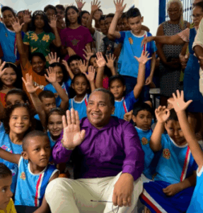 Prefeitura de Alcântara entrega escola reformada e equipada na comunidade Japeú