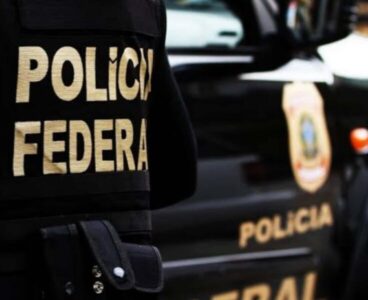 Polícia Federal prende dois suspeitos por armazenamento de pornografia infantil