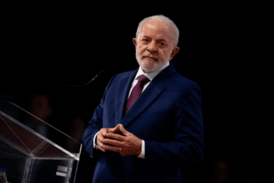 Lula se manifesta sobre o novo papa: “Não precisamos de guerras”
