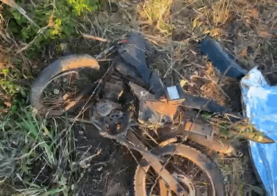 Casal é arremessado e morre após ter moto atingida por carro em Bacabal