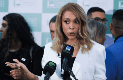 Oposição quer cassar o mandato de Erika Hilton por contratação de maquiadores