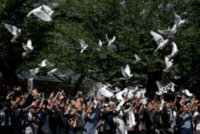 Japão celebra 80 anos de rendição na 2ª Guerra em meio a apelos de paz