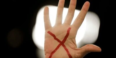 Violência digital contra mulheres atinge níveis alarmantes