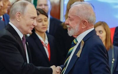 Por telefone, Lula e Putin falam sobre Guerra da Ucrânia e Brics