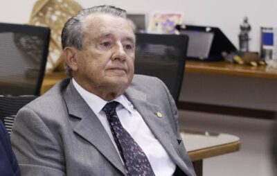 Zé Reinaldo desabafa sobre Brandão: “Ele nunca me chamou pra discutir política, não sei o que ele tá querendo”