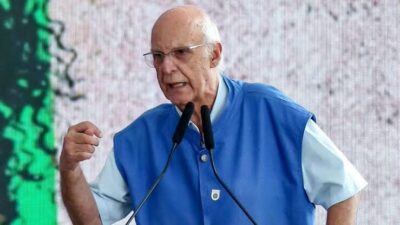Padre Júlio Lancellotti participa de ação do PopRuaJud na Deodoro, neste sábado