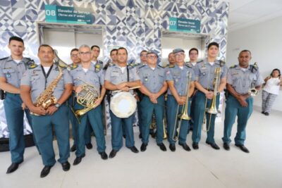 Música, emoção e carinho para os pais no Hospital dos servidores Estaduais