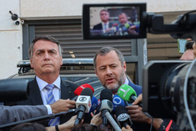 Advogados de Bolsonaro têm até quarta para entregar defesa ao STF