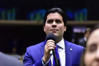 Fufuca isolado: Ministro do Esporte é ignorado por Lula há mais de 150 dias e enfrenta risco de queda no PP