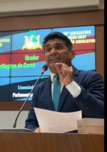 Veja o vídeo em que Wellington do Curso detona e pede afastamento do delegado César Ferro