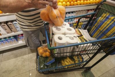 Inflação fecha julho em 0,26%; alimentos caem pela segundo mês seguido