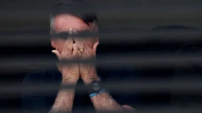 Bolsonaro pode ser preso em 48 horas por plano de fuga para a Argentina; entenda