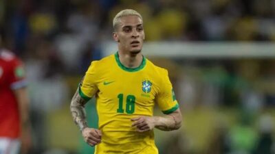 Antony é desconvocado da Seleção após acusações de agressão à ex-namorada; Jesus é chamado