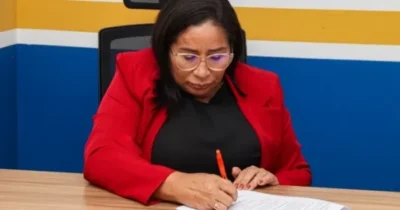 Desembargador indefere recurso e mantém afastamento de Paula Azevedo