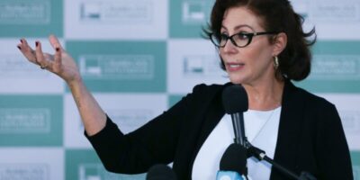 Nunes vota por absolvição, mas maioria do STF condena Carla Zambelli