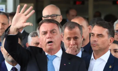 Moraes decreta prisão domiciliar de Bolsonaro