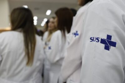 Mais Médicos bate recorde de inscritos com mais de 45,7 mil candidatos
