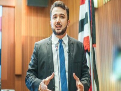 Yglésio Moyses confirma candidatura à presidência da FMF