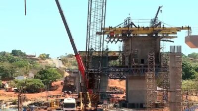 Comércio de Estreito sofre queda nas vendas após desabamento da ponte Juscelino Kubitschek