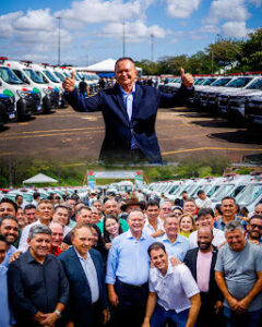 Brandão entrega 71 novas ambulâncias e mais 40 viaturas para a segurança