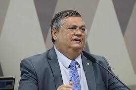Dino nega que queda em bolsa tenha haver com decisão do STF