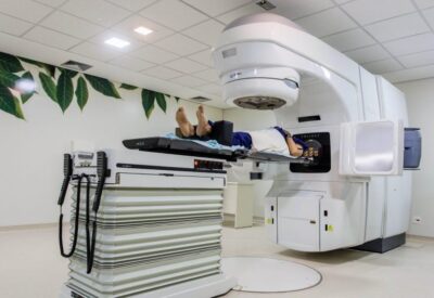 Projeto determina que programas para gestantes adolescentes respeitem liberdade de planejamento familiar