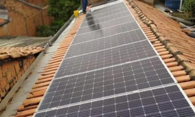 Reclamações do aumento da taxa de iluminação partiram de consumidores que usam painéis solares