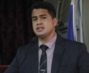 Justiça determina regularização imediata do transporte escolar em Rosário administração pública é responsabilizada por negligência