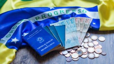 Governo Federal propõe aumento do salário mínimo para R$ 1.631 em 2026; reajuste será de R$ 113 em relação ao valor atual de R$ 1.518