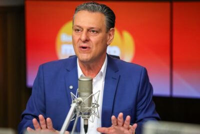Selic a 15% é inadmissível, diz Carlos Fávaro