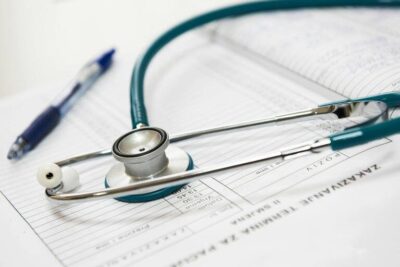 SUS abre as portas da saúde privada: planos atenderão pacientes sem custo extra