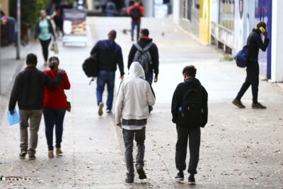 Temperatura deve cair para 5º graus em São Paulo