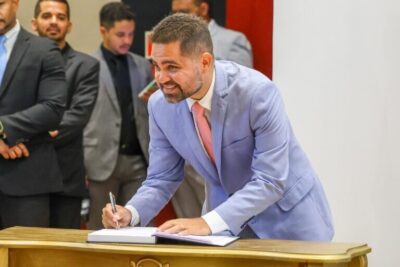 Thyago Freitas toma posse para o segundo mandato como vereador de São Luís