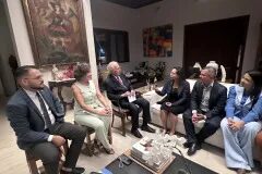 O ex-presidente da República José Sarney será homenageado pelo Cofen