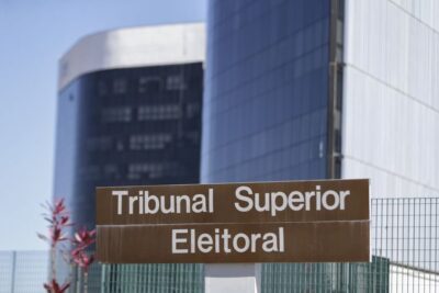 TSE empossa dois ministros indicados por Lula