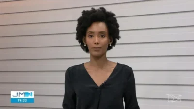 Jornalista da Globo denuncia racismo sofrido após exibir cabelo crespo nas redes sociais