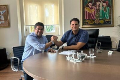 Vereador PA de Timon fecha apoio a Orleans Brandão para o governo