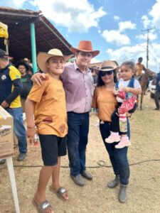 São João Batista celebra tradição com cavalgada e sorteio de prêmios para a comunidade