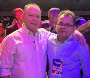 Prefeito Juvenal Silva recebe governador Carlos Brandão para agenda de obras e entregas em Parnarama