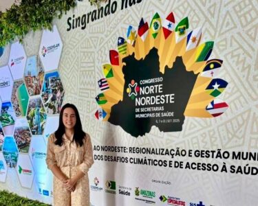 Secretária Dávila Claudino celebra destaque nacional da Saúde de Timon em congresso no Amazonas